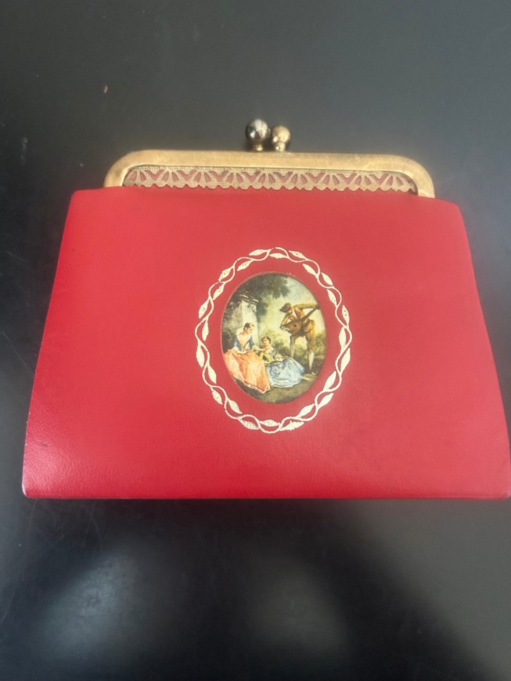 Vintage Red  Kiss Lock Coin Purse Romantic Scenic Gold Frame.